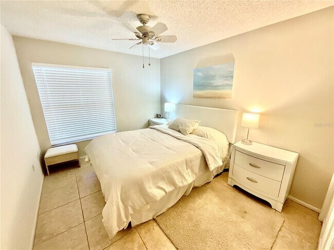 Building Photo - 4345 Tahitian Gardens Cir