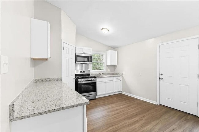 Building Photo - 3 bed 1.5 bath Stunner in Mobile
