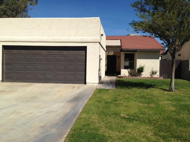 Building Photo - 3 Bedroom Condo in Sunset Mesa