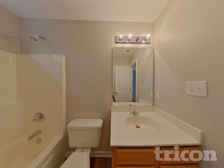 Building Photo - 2856 Oasis Ln