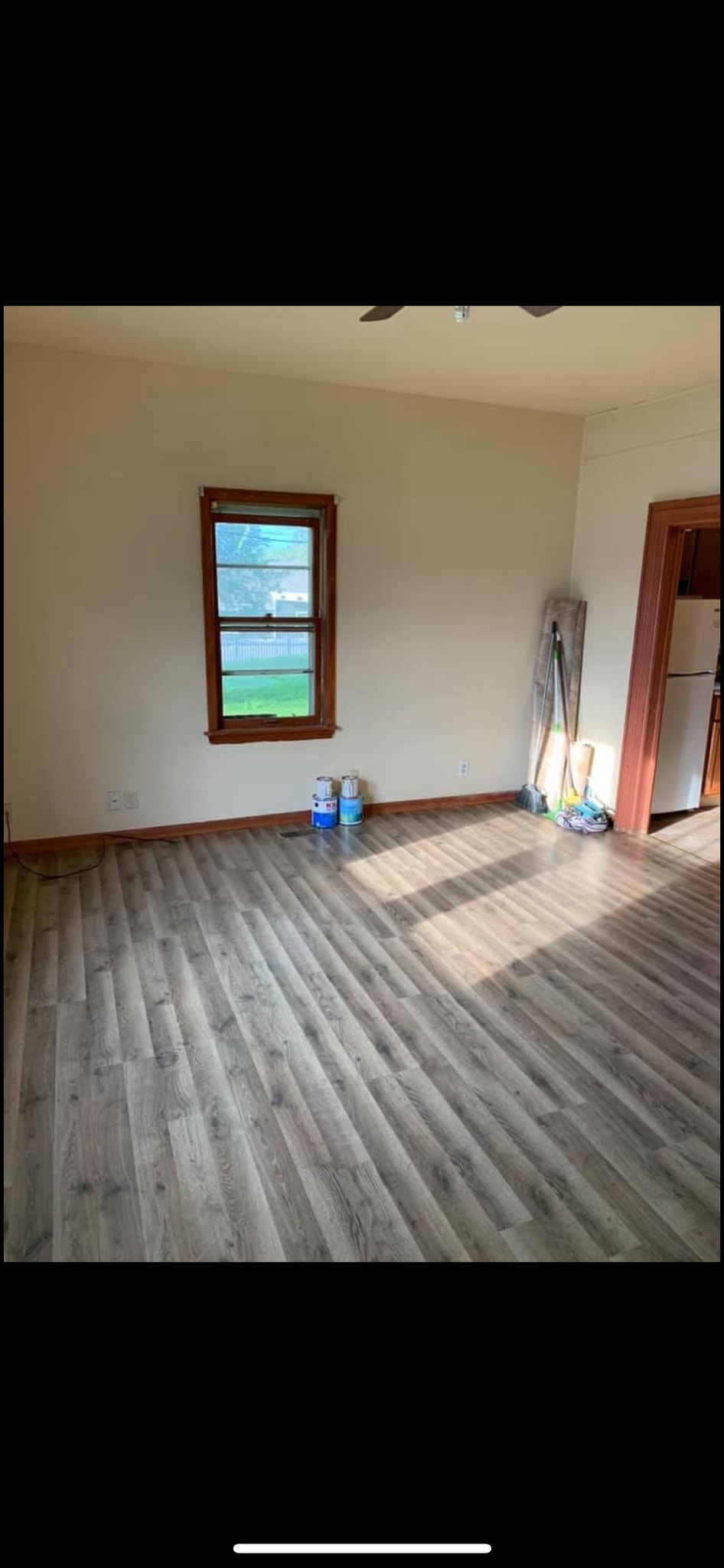 Building Photo - 208 Maple St