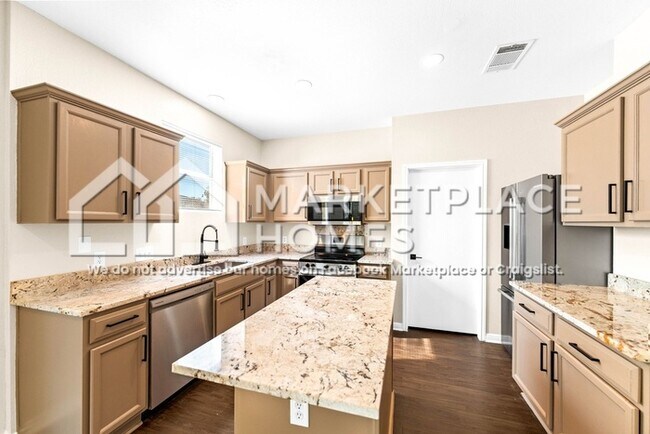 Building Photo - 4711 Lake Champlain Ln