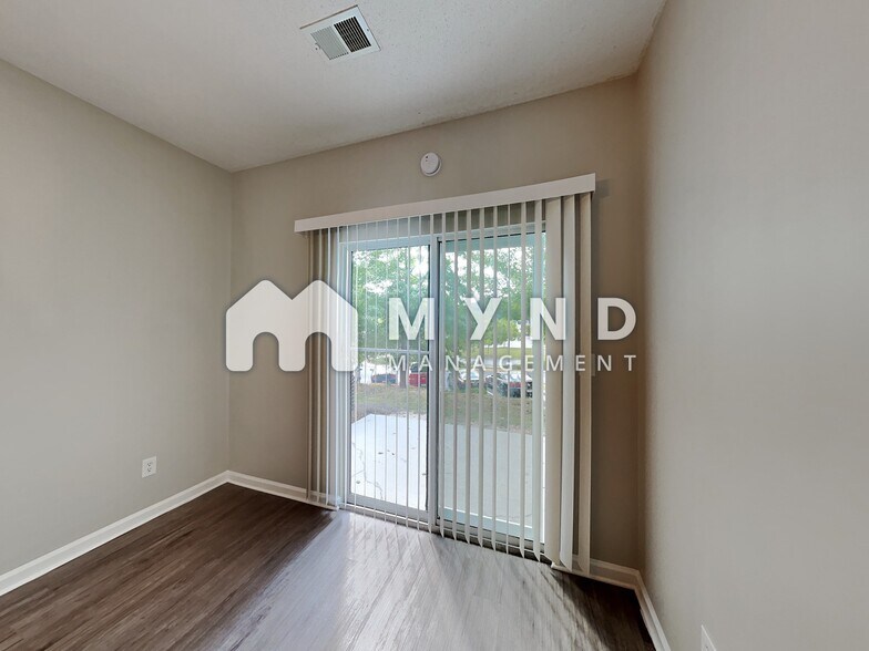 Building Photo - 2233 Bigwood Trail