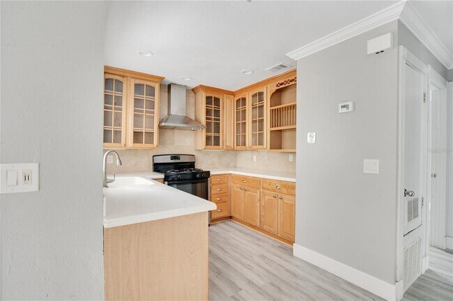 Building Photo - 6151 Sandcrest Cir