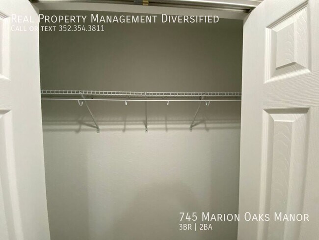 Building Photo - 745 Marion Oaks Manor
