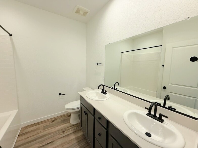 Building Photo - 4735 Sami Jo Dr