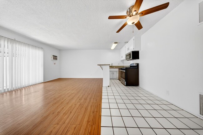Building Photo - 9030 Harratt St.