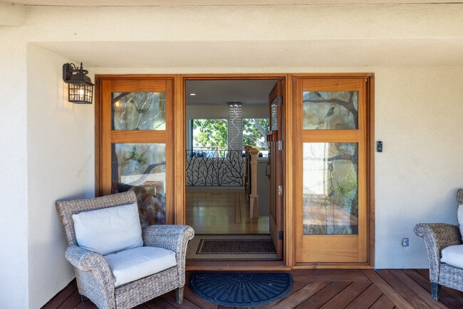 Building Photo - 22533 Majestic Dr