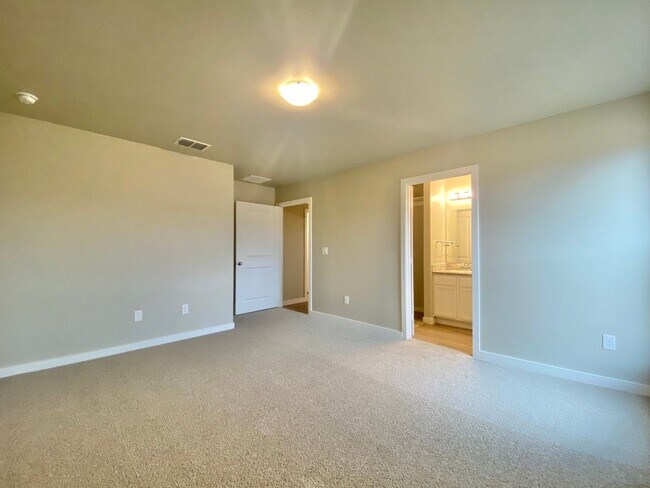 Building Photo - Pre leasing in Bell Farms for 1/04/2026