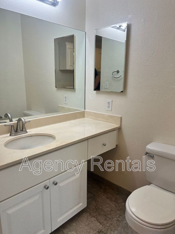 Building Photo - 94-1359 Kulewa Loop #16T