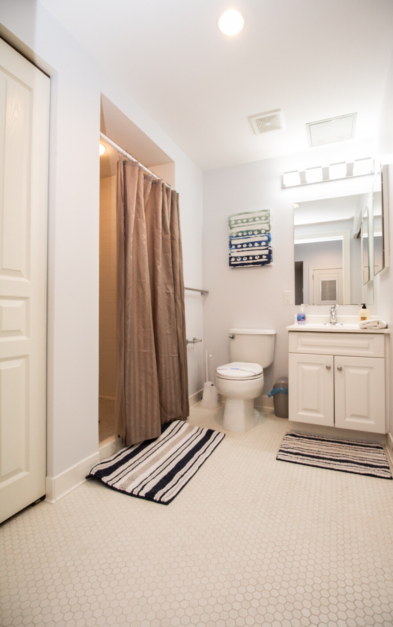 Building Photo - 1387 Washington St