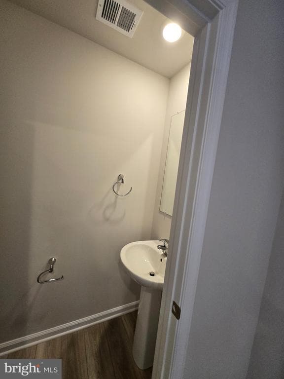 Building Photo - 1324 Red Clover Ln