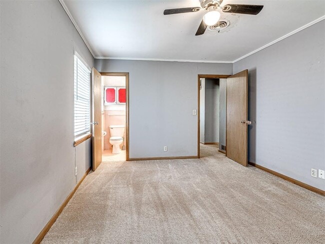 Building Photo - 1212 Lynnwood Dr