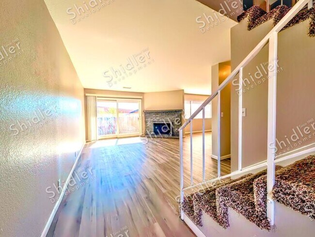 Building Photo - 1991 Central Ave