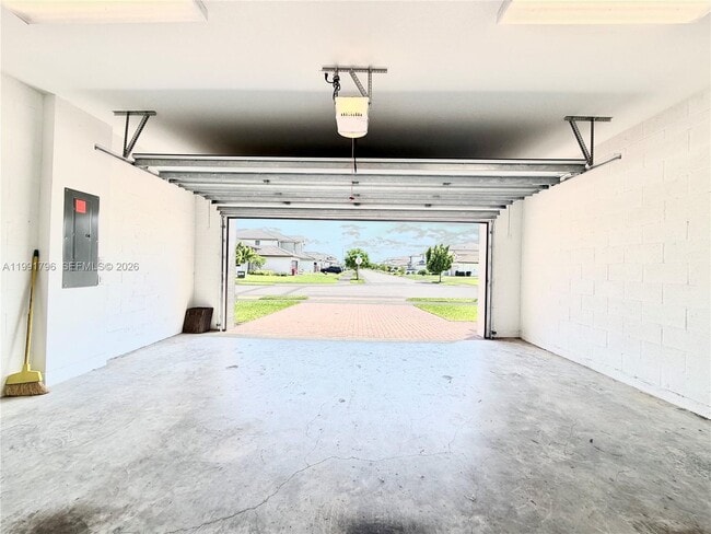 Building Photo - 5028 Gambero Wy