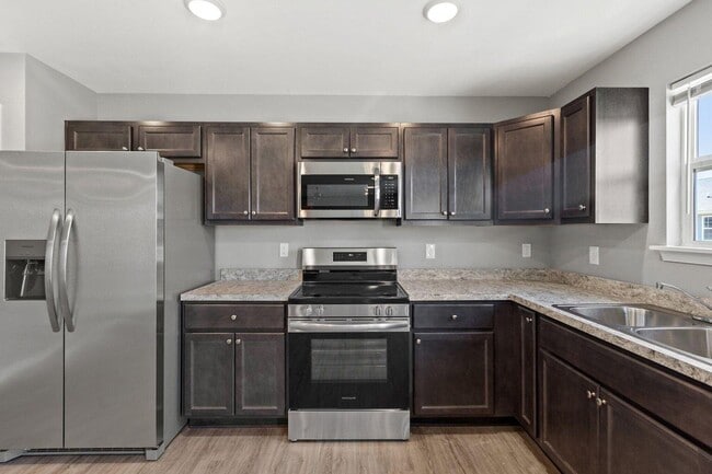 Building Photo - 6089 Arbor Wds Wy