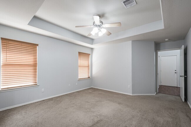 Building Photo - 4523 Bridgevillage Dr