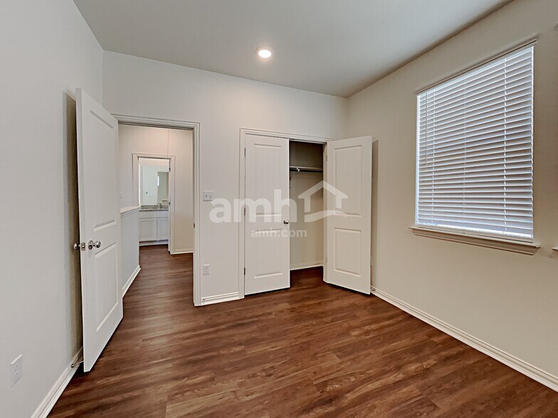Building Photo - 272 Aspen Waters