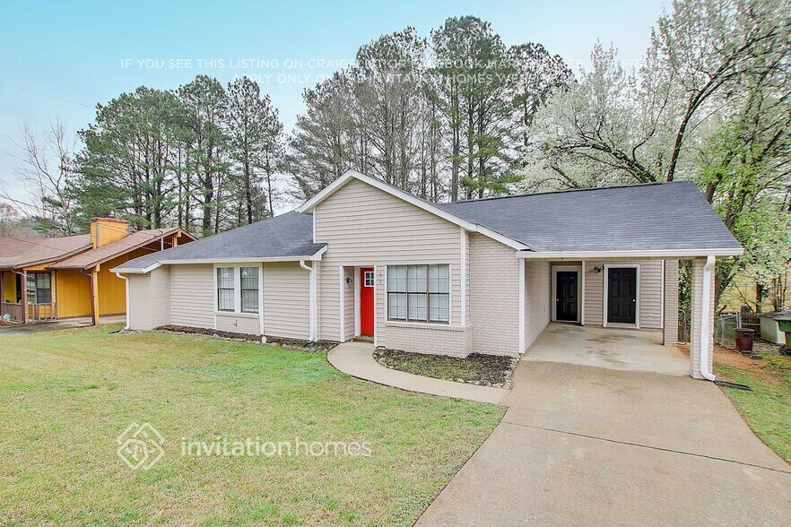 Primary Photo - 678 Utoy Cir SW