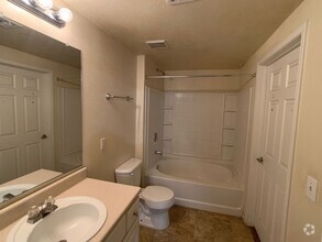 Building Photo - One Bed / One Bath Gated