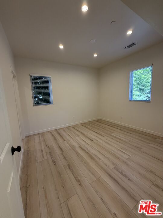 Building Photo - 5342 Don Pio Dr