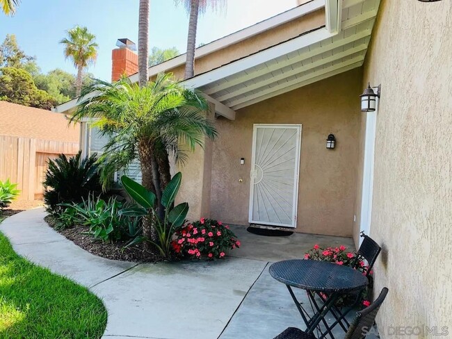 Building Photo - 4435 Summer Dr