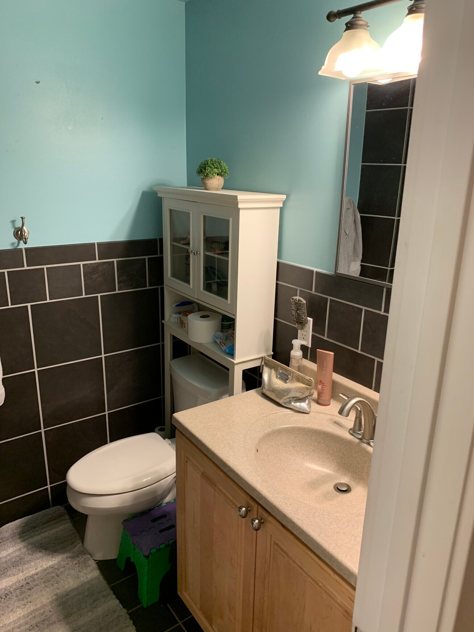 Building Photo - 29748 4th Ave S