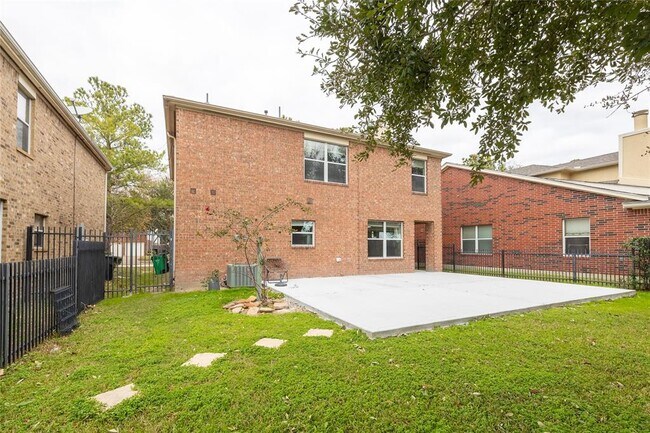 Building Photo - 17611 S Summit Canyon Dr