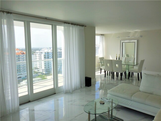 Building Photo - 3442 NE Causeway Blvd