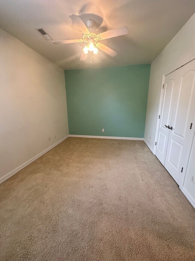 Building Photo - 4 Bed/3 Bath for rent in Bentonville! New ...