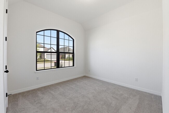 Building Photo - 5019 Field Sparrow Ln