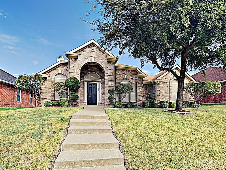 Building Photo - 2109 Pecan Creek Dr