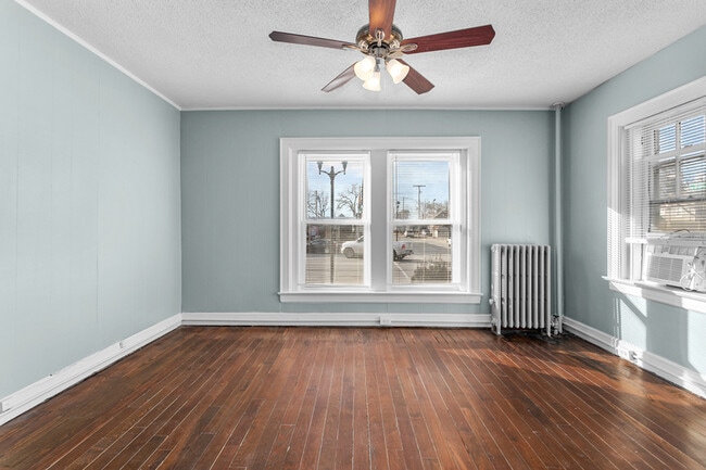 Building Photo - 2029 Swift St