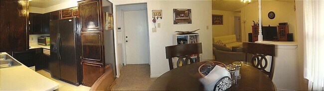 Building Photo - 360 Virtual Tour Available