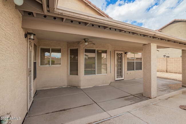 Building Photo - 12422 W Monte Vista Rd