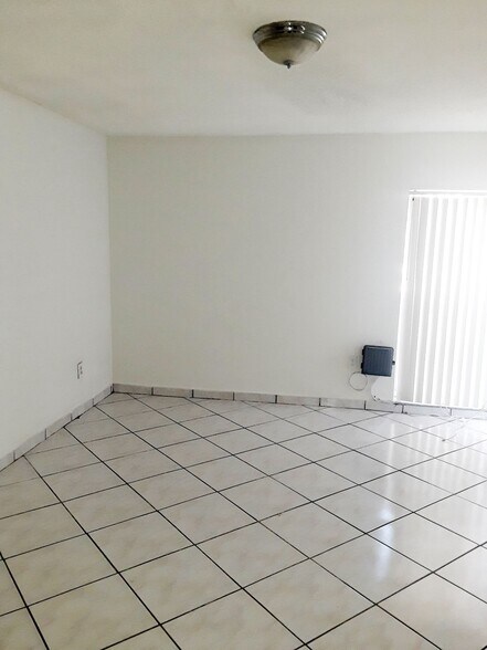 Building Photo - 4841 NW 7th St