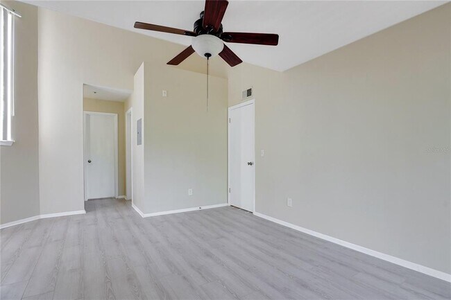 Building Photo - 482 N Pin Oak Pl