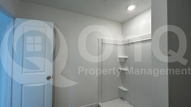 Building Photo - 3116 Tokara St