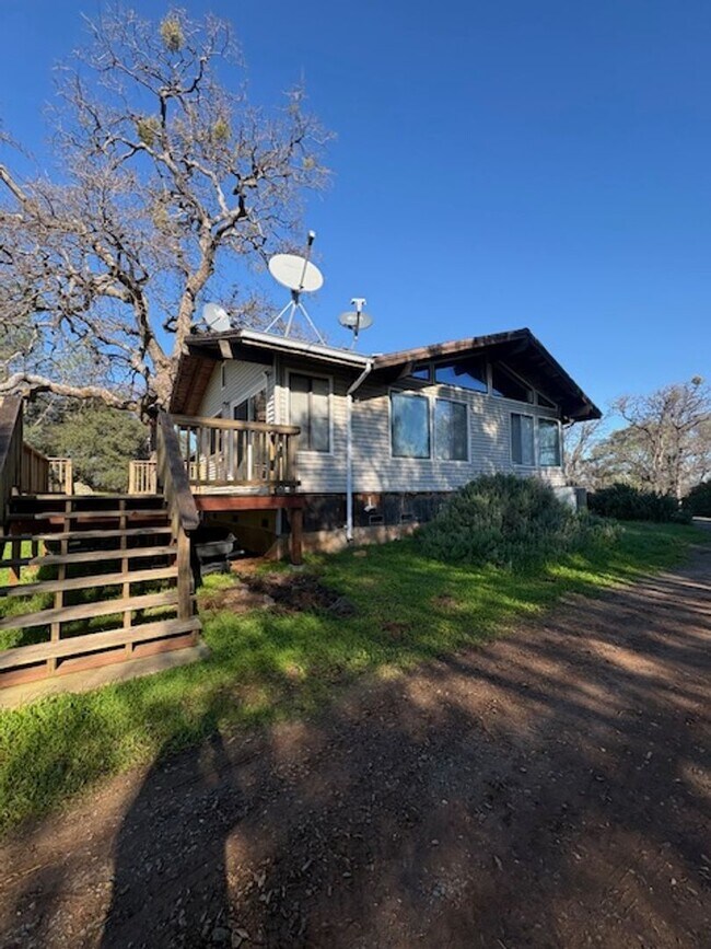 Building Photo - 3BD/2BA home in Auburn