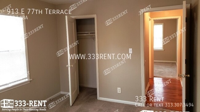 Building Photo - 913 E 77th Terrace