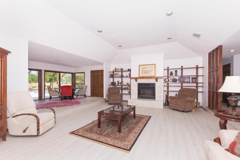 Building Photo - 3001 Conifer Dr
