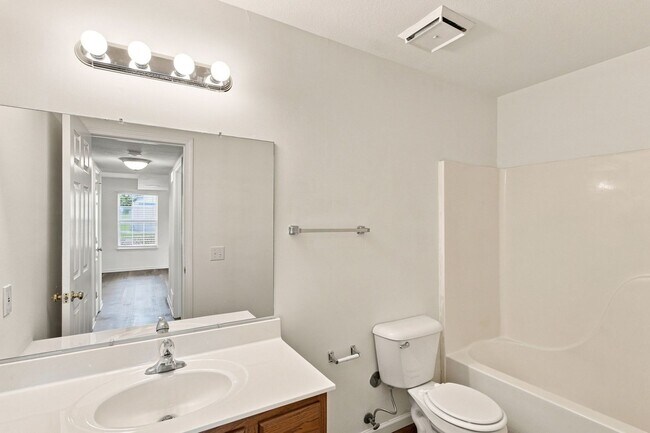 Building Photo - 3518-3520 Prescott Dr.