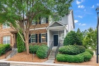 Building Photo - 5227 Whiteoak Ave