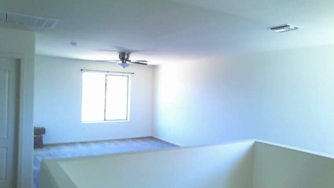 Building Photo - Unfurnished  1 loft -  2 car garage -  3 b...