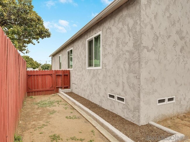 Building Photo - 650 Colorado Ave