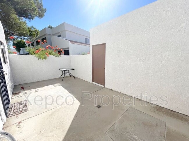 Building Photo - 69613 Karen Way