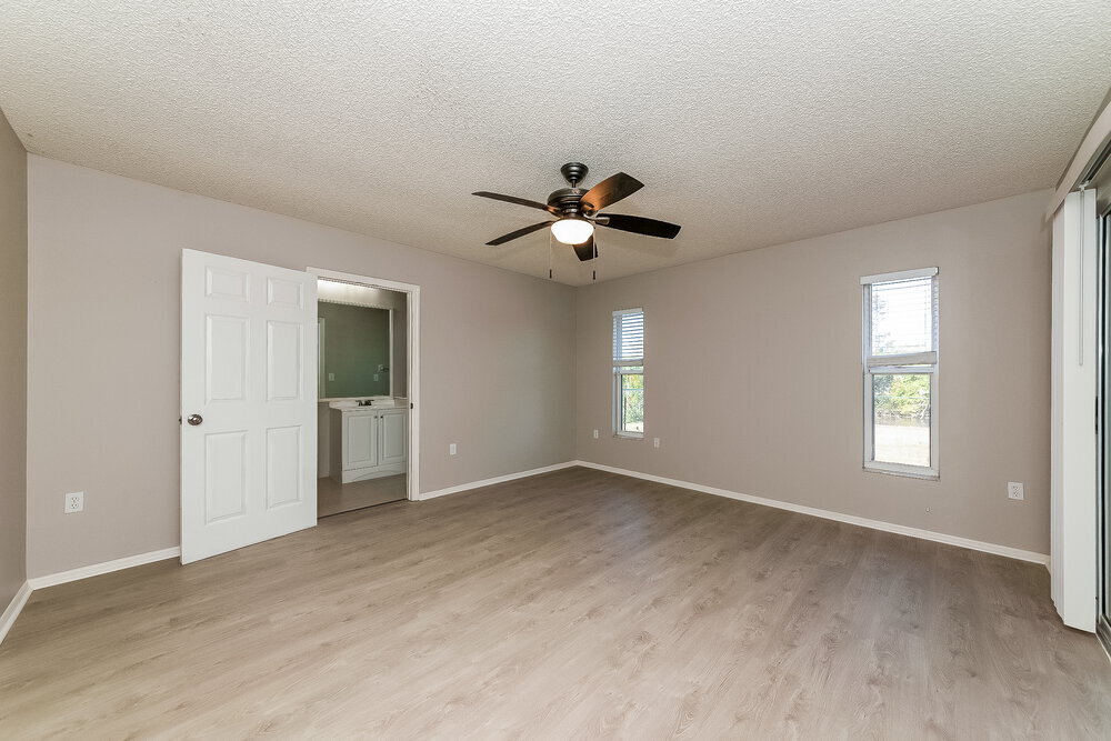 Building Photo - 6202 65th Ct E