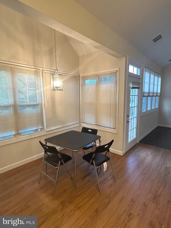 Building Photo - 14425 Tracy Schar Ln