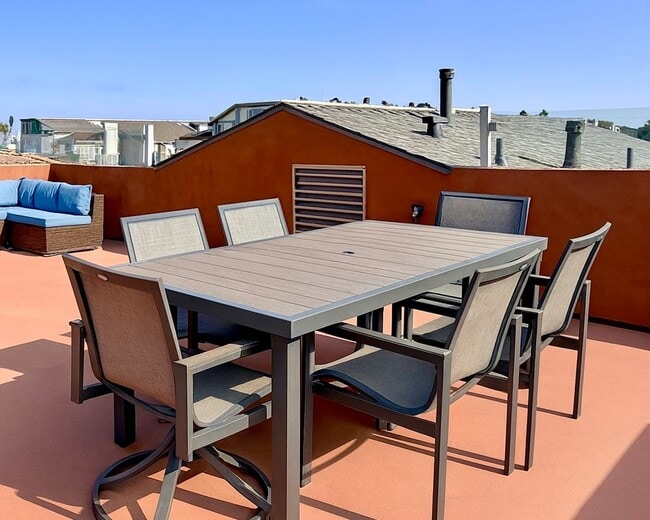 Building Photo - Sunset By The Sea – Coastal Relaxation on ...