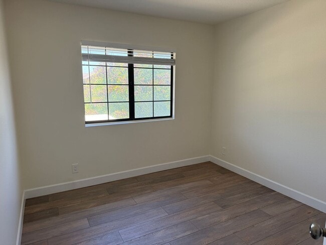 Building Photo - 6254 E Twin Peak Cir